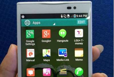 Thay camera trước Sky A860