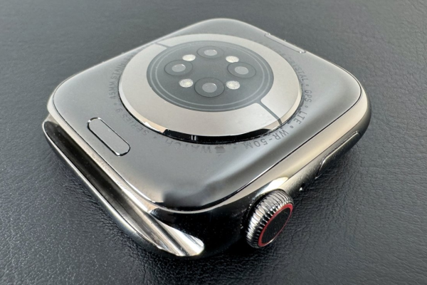 Ảnh minh họa Thay đế sạc Apple Watch Series 9: ở đâu uy tín? Giá bao nhiêu? 3