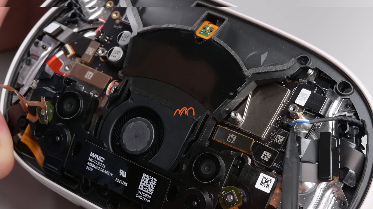 Ảnh minh họa Thay màn hình Meta Quest 3s 2