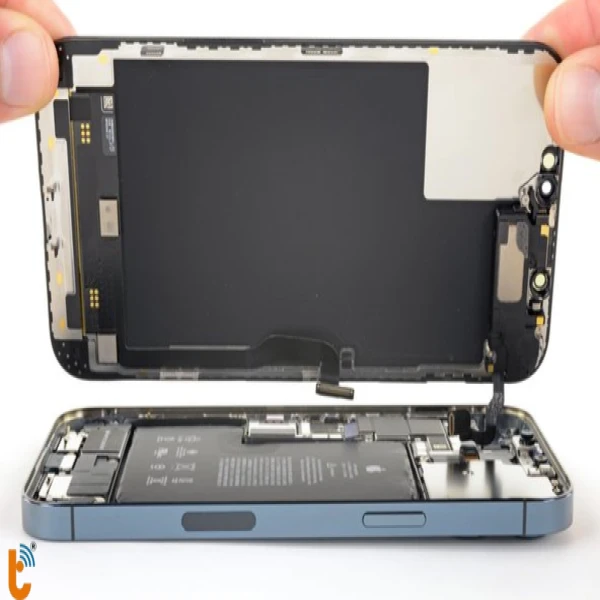 Ảnh minh họa Thay pin iPhone 12 (mã máy A2403, A2172, A2402, A2404) 2