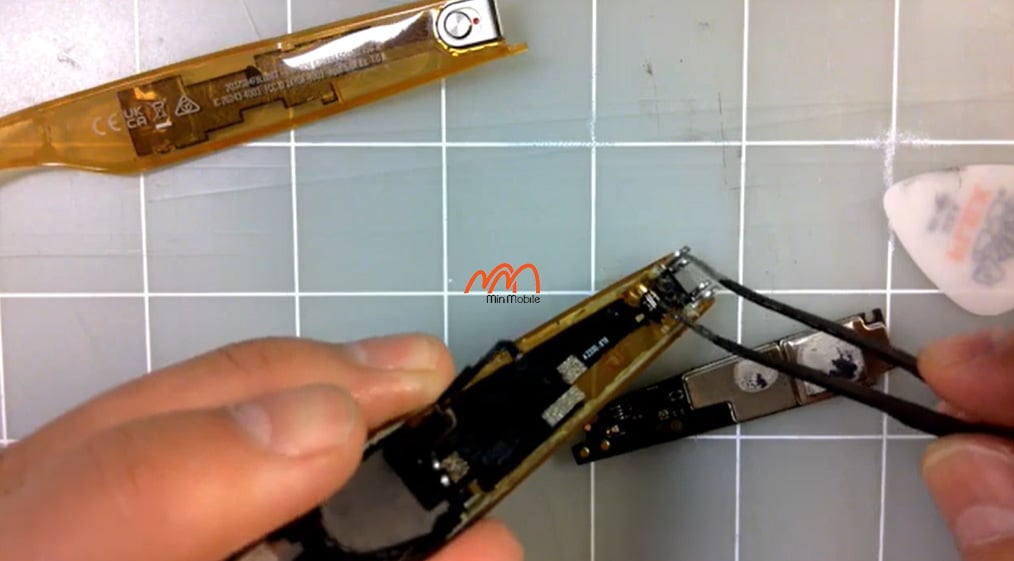 Ảnh minh họa Thay pin kính thông minh Mijia Smart Audio / Xiaomi AI 2