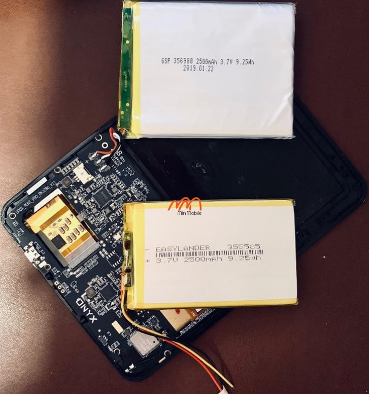 Ảnh minh họa Thay pin máy đọc sách Kindle Voyage 1 / 2 chính hãng 3