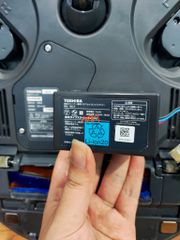  Thay Pin Robot Hút Bụi Toshiba VC-RVS2 
