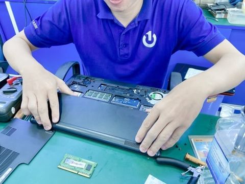 Thay Pin Thinkpad T480