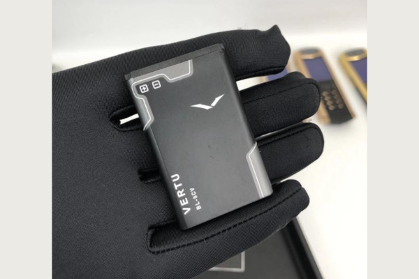Ảnh minh họa Thay pin Vertu chính hãng 2