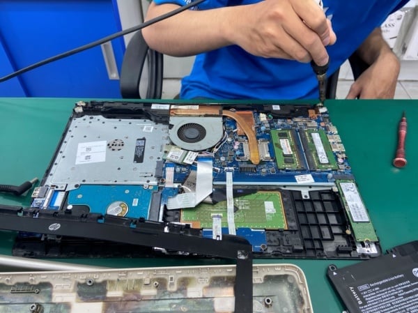 Thay Quạt Acer Nitro 5 Bị Ồn