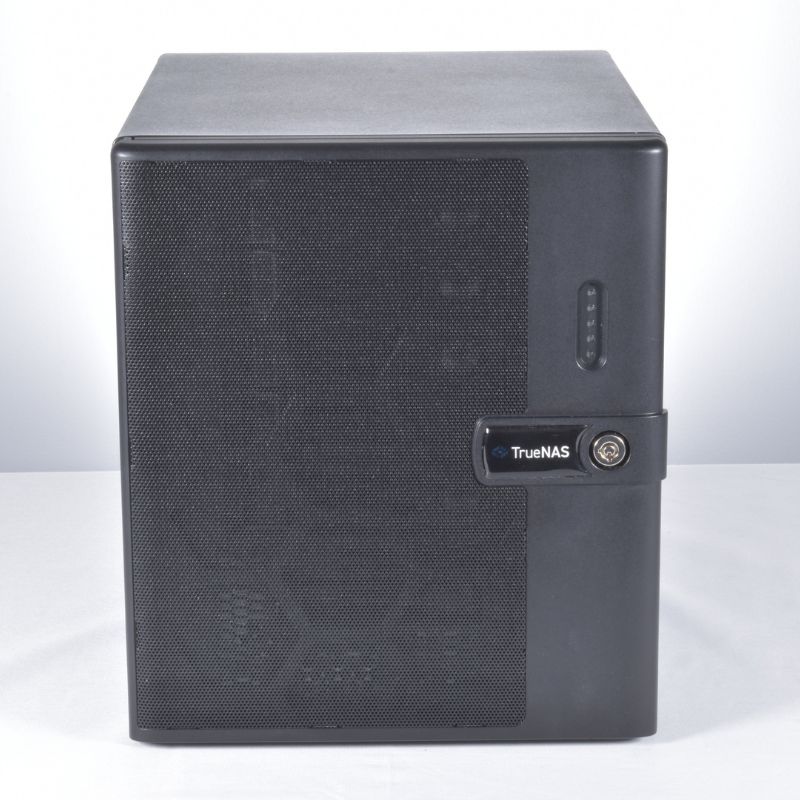 TrueNas Mini X+