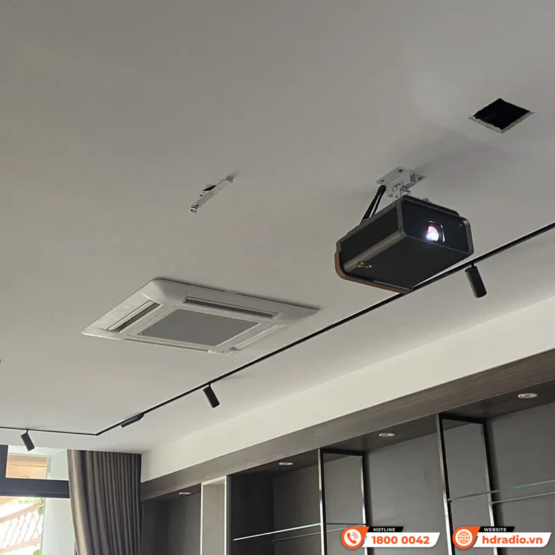 Ảnh minh họa Máy Chiếu ViewSonic X11-4KP, 1000 ANSI Lumens, 4K HDR (3840x2160), Wifi, Bluetooth 3