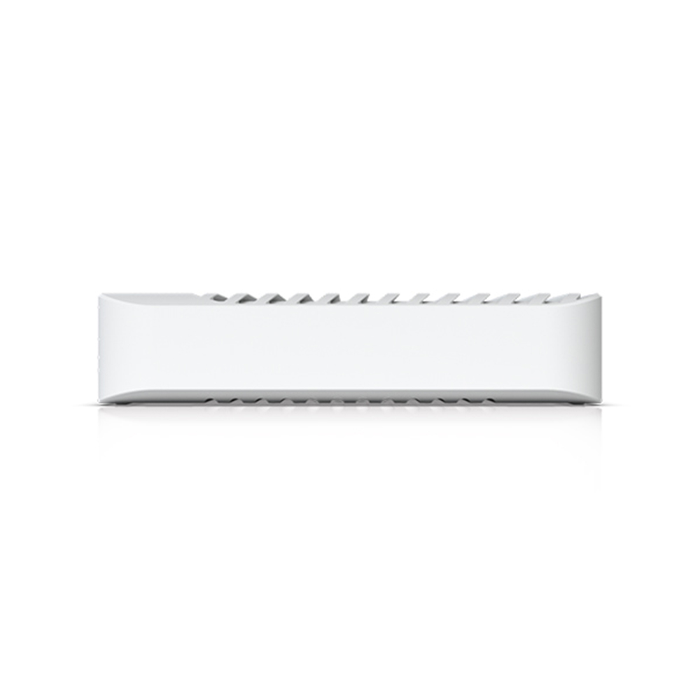 Ảnh minh họa UniFi Switch 8 Cổng PoE Professional | USW-Pro-8-PoE (120W) 2