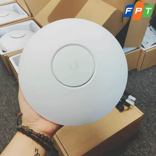 Ảnh minh họa Bộ phát wifi Unifi AC HD – Hỗ Trợ Công nghệ MU-MIMO 2533Mbps – Chịu tải 350 User 1