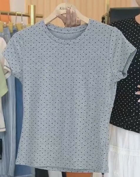  AT46-Áo Thun Lụa Chấm Bi 
