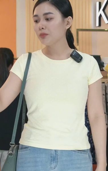  AT46-Áo Thun Lụa Chấm Bi 