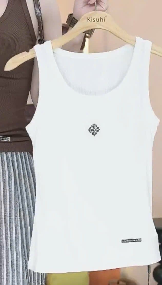  A710-Áo Thun Lụa Gân 3 Lỗ Đính Logo 