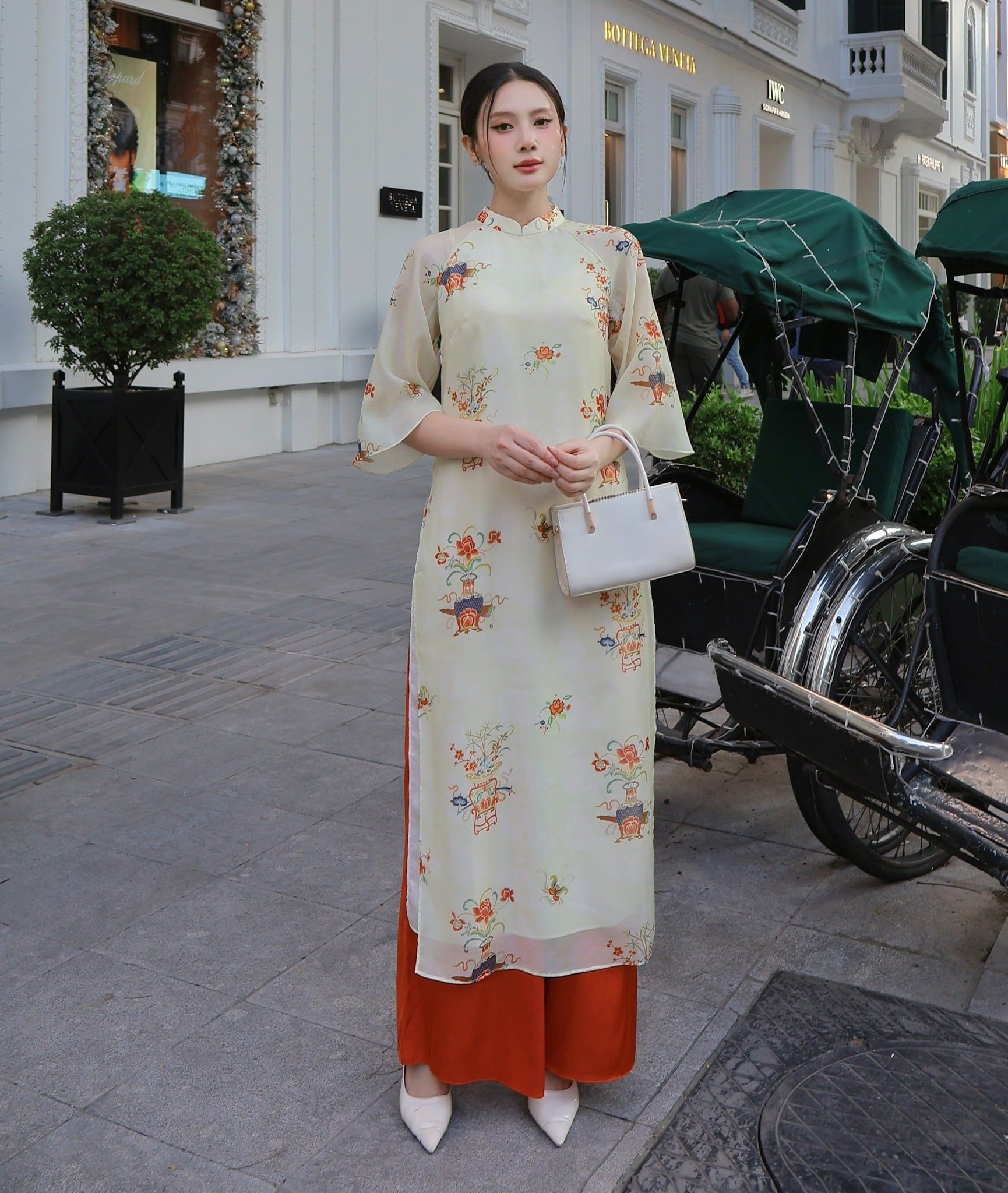  AD07-Áo Dài Tứ Hoa 