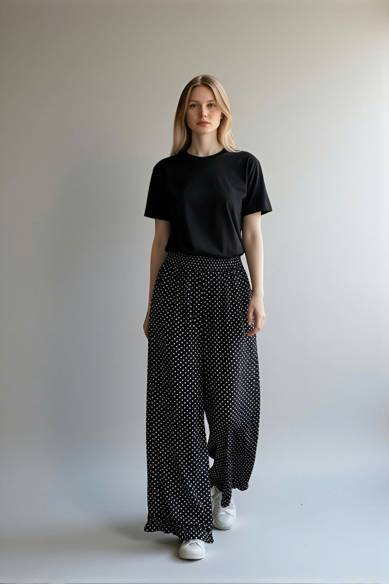  Q350- Quần Cotton Ống Rộng Chấm Bi 