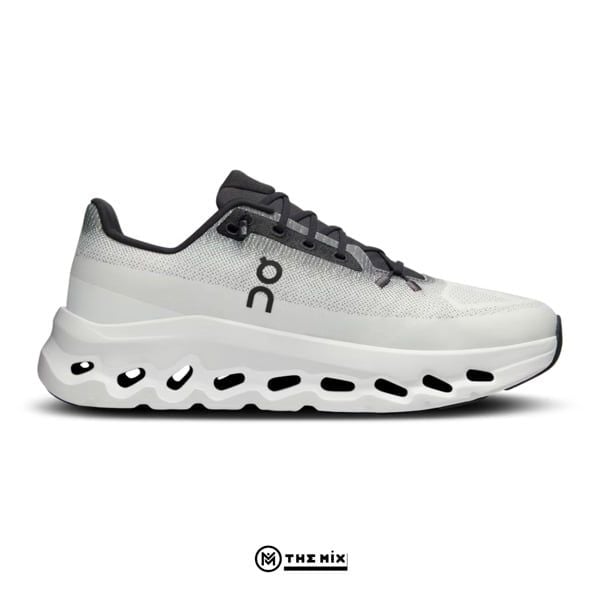 On Running Cloudtilt Black Ivory