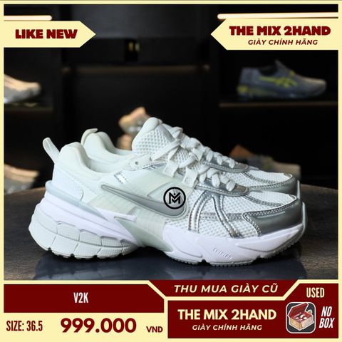 Nike V2K Run Platinum - Size 36.5