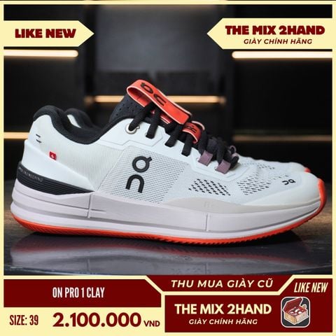 On The Roger Pro 'Clay White' - Size 39