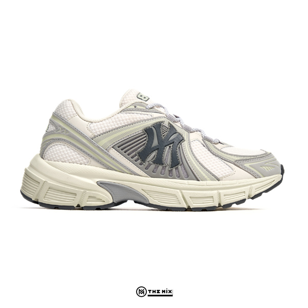 MLB Trophy Runner NY SD