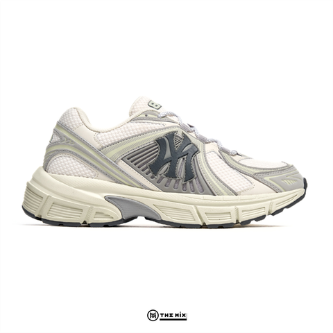 MLB Trophy Runner NY SD