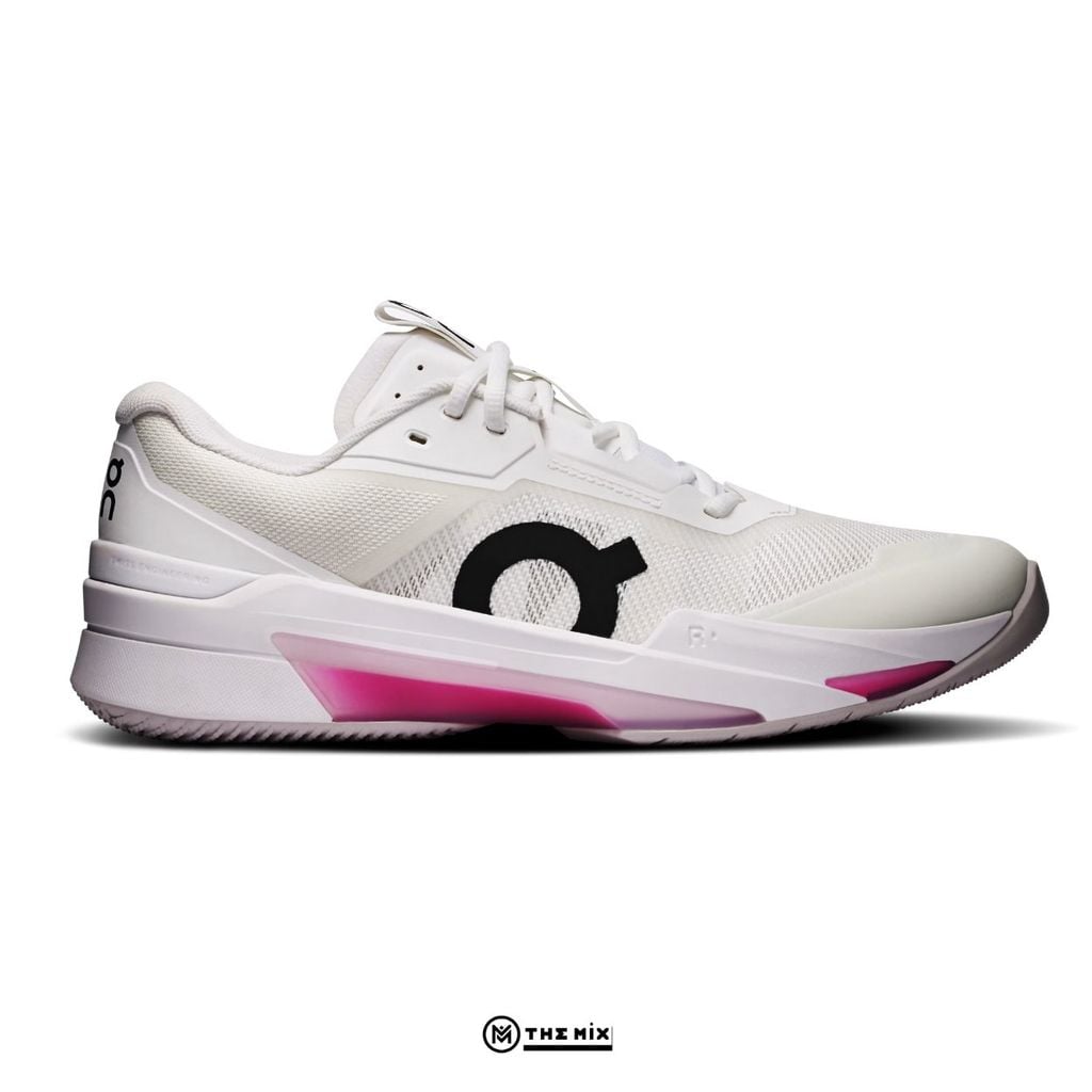 On The Roger Pro Fire “White Pink”