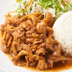 Cơm gà xào sả ớt