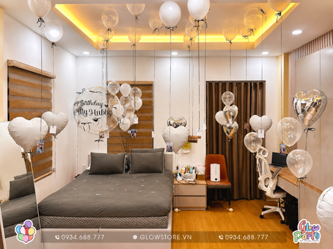 Gói trang trí sinh nhật bất ngờ cho người yêu tại phòng ngủ bóng bay heli treo ảnh kỷ niệm và bóng đại jumbo trong suốt