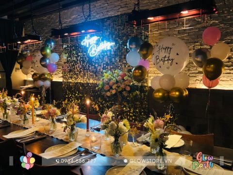 Combo 12 cụm hoa nến trang trí bàn tiệc dài sinh nhật bình hoa thủy tinh tone hồng vàng kem kết hợp nến cây cao nghệ thuật 
