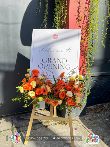 Bảng welcome board hop cam hoa tuoi khai truong 