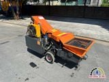 Bơm bê tông Điện Mini Hồng Hà