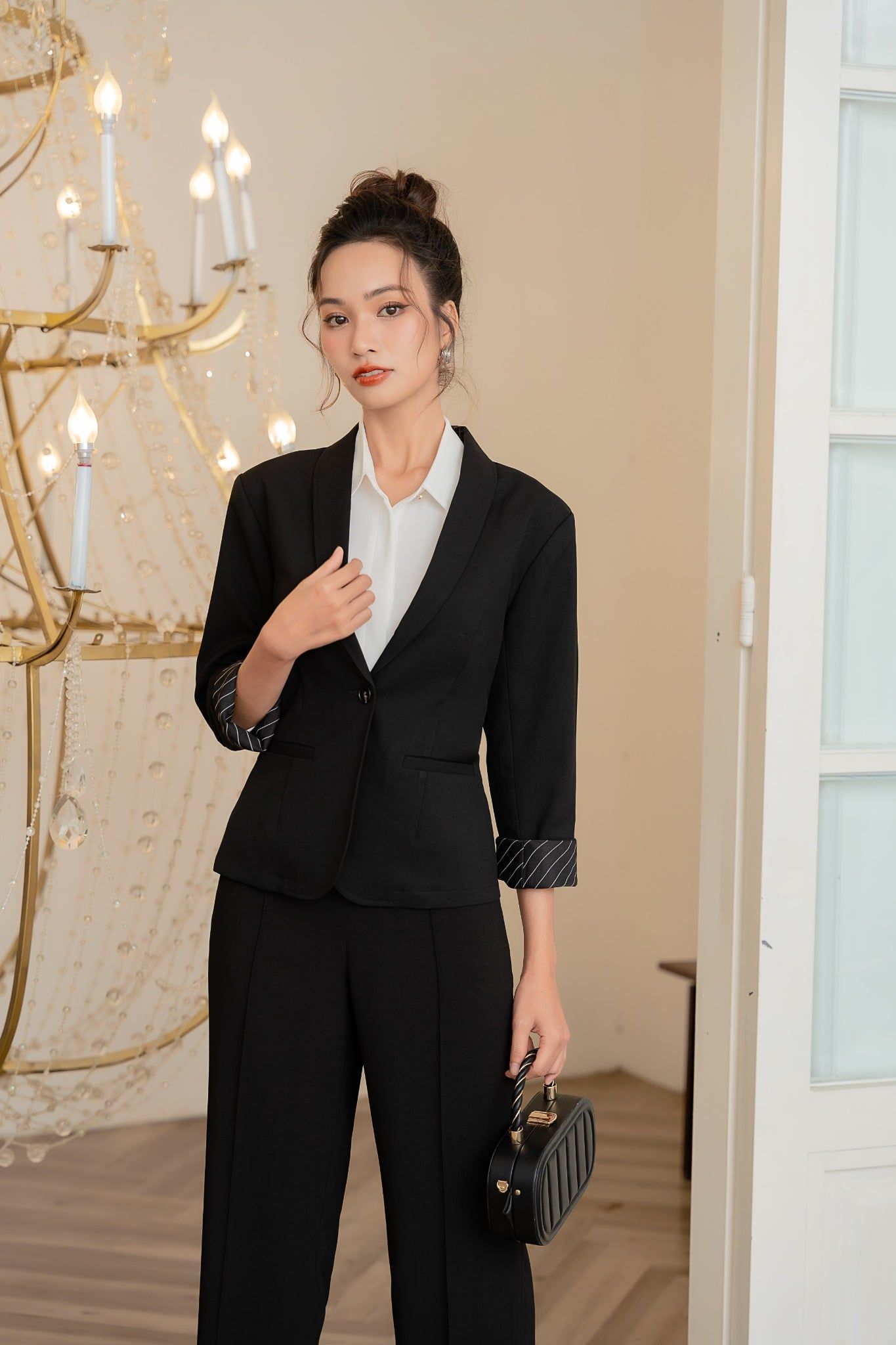  ÁO VEST 5550 