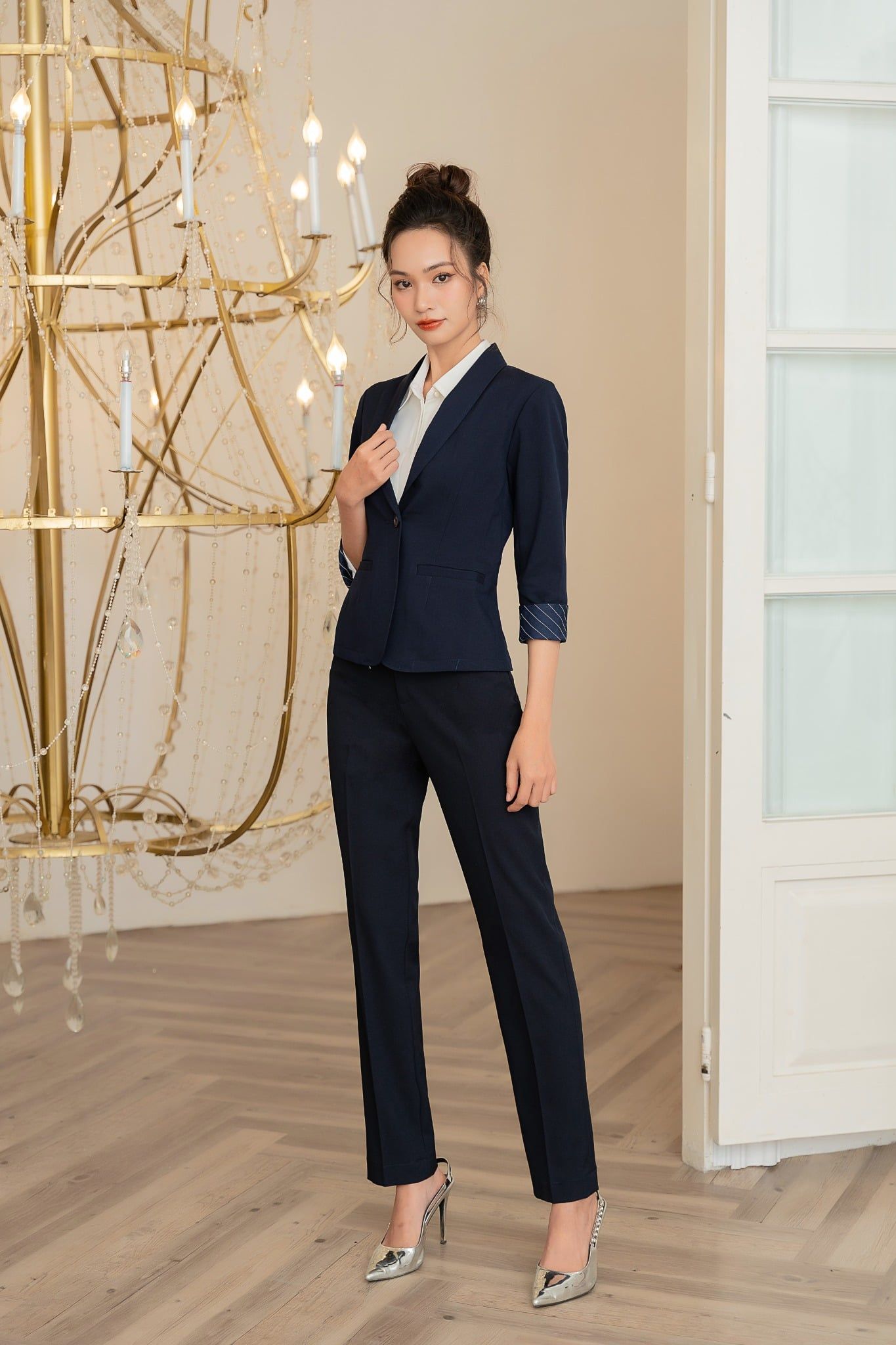  ÁO VEST 5550 