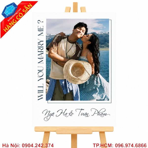 Bảng trang trí tiệc cầu hôn lãng mạn thiết kế theo yêu cầu bởi In Viễn Đông
