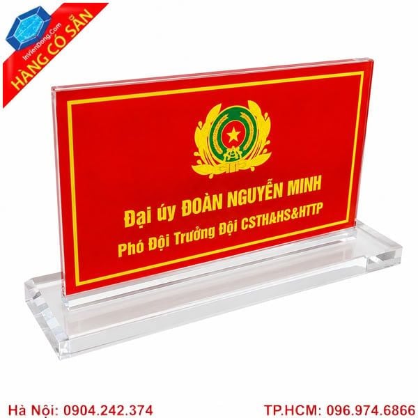 Biển chức danh để bàn cao cấp bằng mica