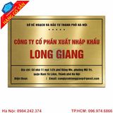 Biển công ty mica cao cấp khắc tên doanh nghiệp, thiết kế theo yêu cầu.