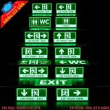 Biển EXIT phát sáng bằng mica bền đẹp, hiển thị rõ trong điều kiện thiếu sáng.