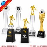Cúp vàng cao cấp làm quà tặng vinh danh ý nghĩa và sang trọng.
