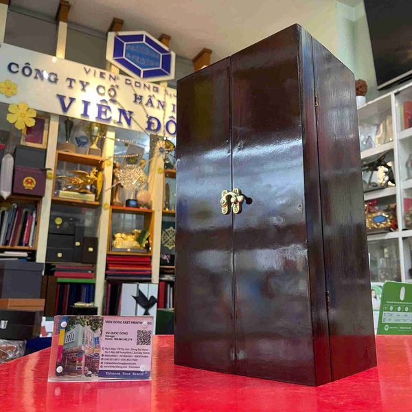 In hộp sơn mài đựng rượu theo yêu cầu