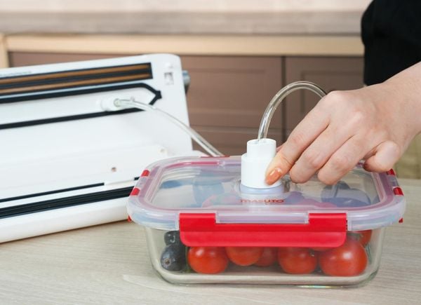 Máy hút chân không Masuto MSSMASTER - Công suất lớn 240W, Lực hút -60kPa, Đường hàn kép