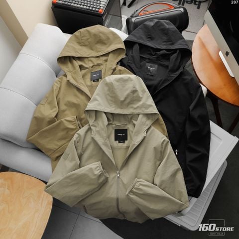 Áo Khoác Nam Lightweight Windbreaker Form Regular
