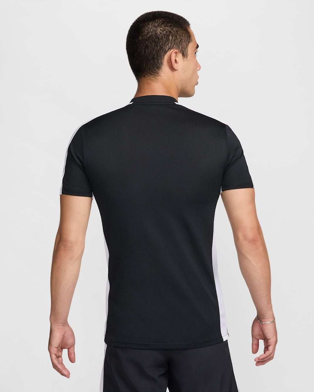  Áo đá banh Nike Academy Men's Dri-FIT Short-Sleeve FZ0409-010 