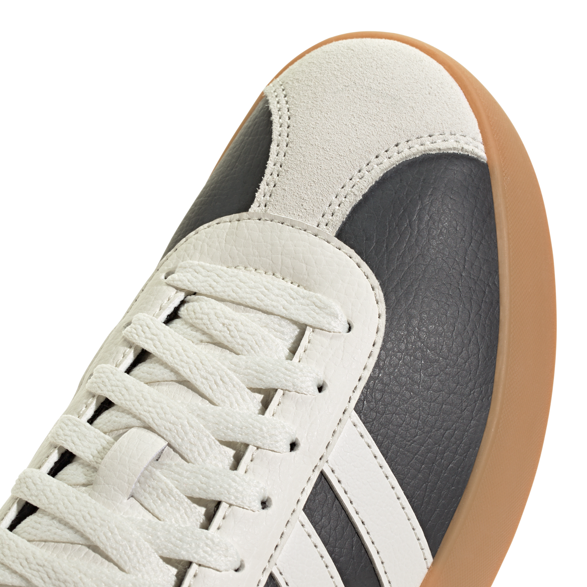  Giày thể thao ADIDAS nam JR8638 