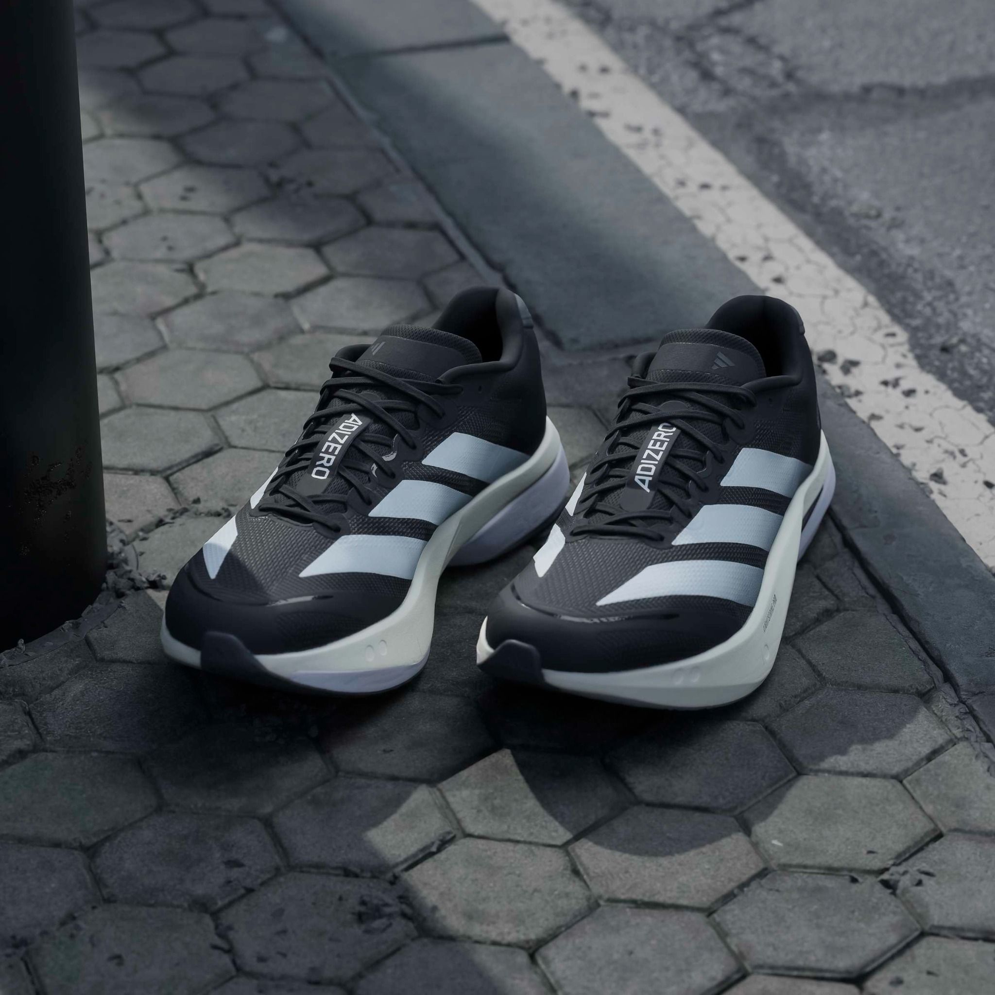  GIÀY THỂ THAO NAM ADIDAS JS4938 