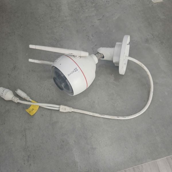 Camera WIFI EZVIZ CS-CV310 2MP