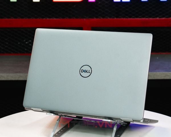 LAPTOP DELL LATITUDE 5330 i5-1245U | 8GB RAM | 256G SSD | 13.3