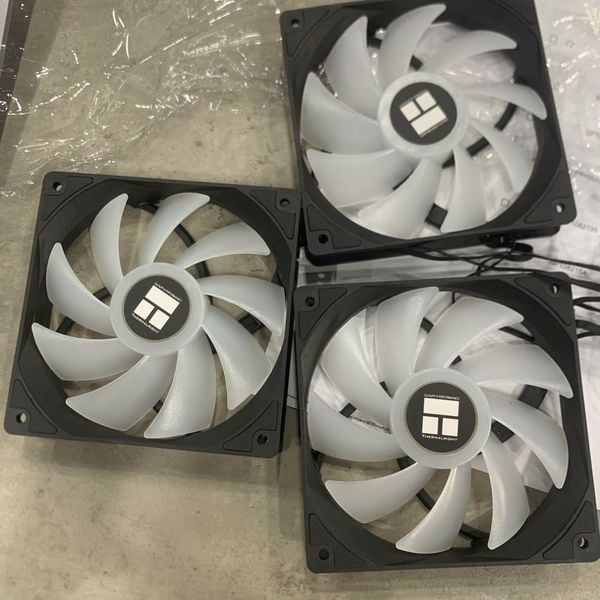 FAN CASE Thermalright TL-C12C-S 3 PCS BH 1 THÁNG
