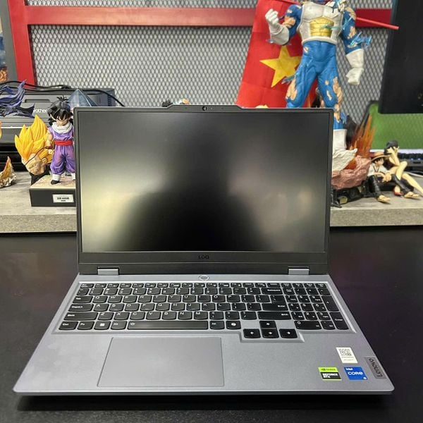 LAPTOP GAMING LENOVO LOQ 15IAX9 83GS000JVN CORE i5-12450HX | RTX 3050 6GB | 16GB RAM | 512GB SSD | 15.6