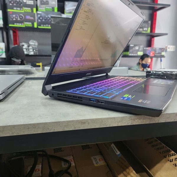 LAPTOP GAMING MSI KATANA 15 B13VFK- 676VN CORE I7-13620H | RTX 4060 8GB | 16GB RAM | 1TB SSD | 15.6' FHD 144Hz | Win 11 2ND BH HÃNG T3/2027