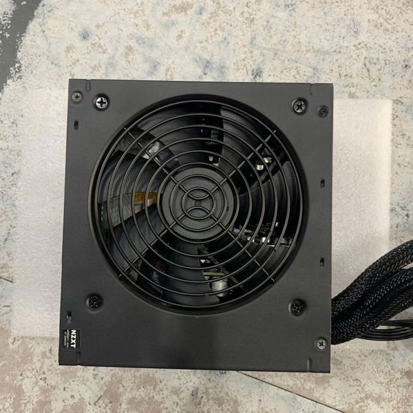 NGUỒN NZXT 750W C750W Non Modular 80 Plus Bronze QSD BH 1 THÁNG