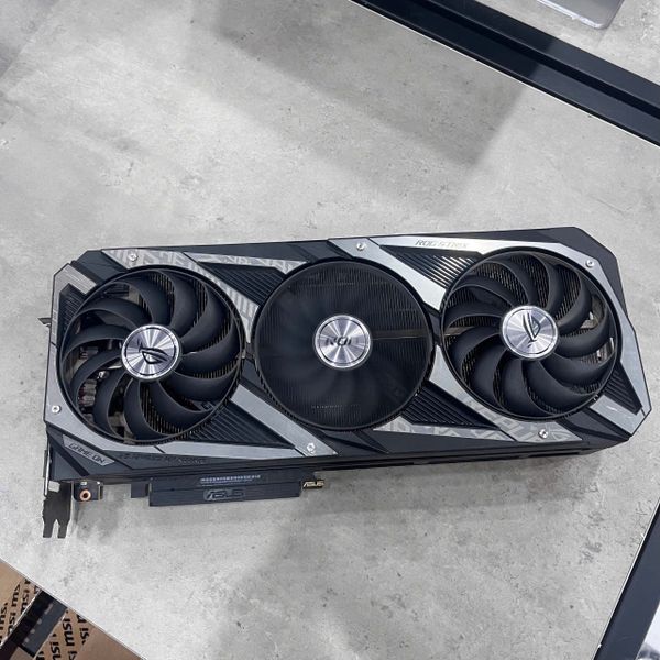 VGA ASUS ROG STRIX RTX 3090 24G GAMING BH 1 THÁNG